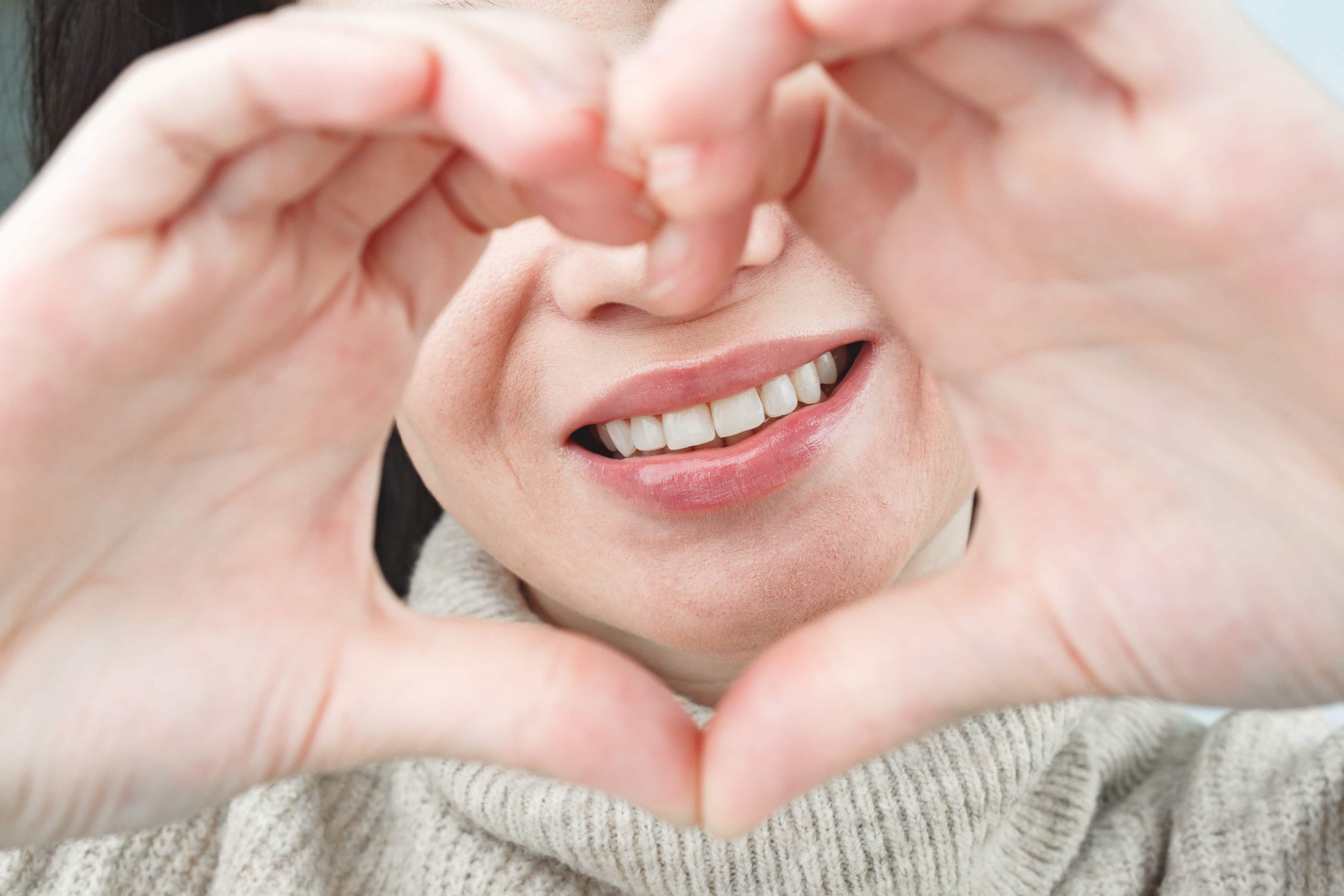 How Much Does a Full Mouth of Veneers Cost in Istanbul?